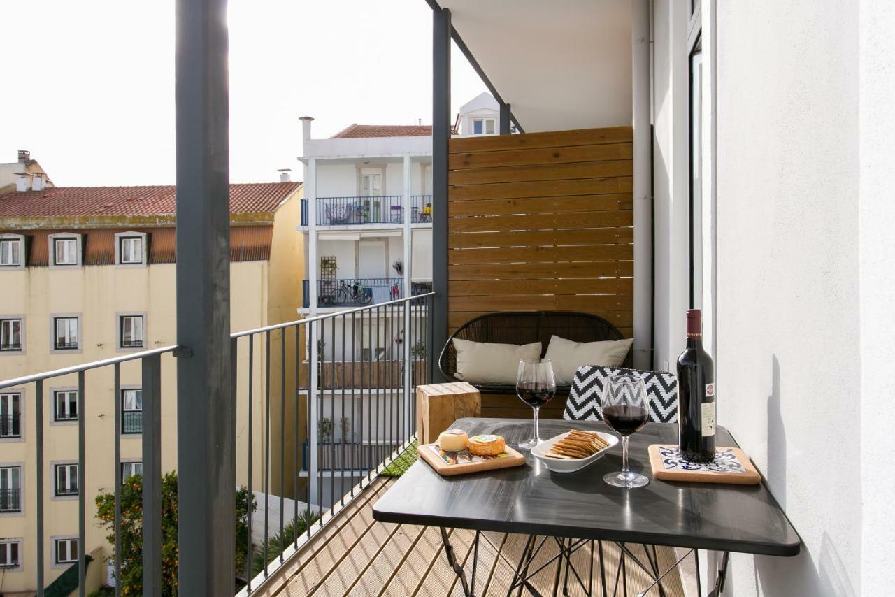ליסבון Altido Elegant City Deluxe Apartment & Altido Luxurious 3-Bedroom Apt With Terrace In Intendente מראה חיצוני תמונה