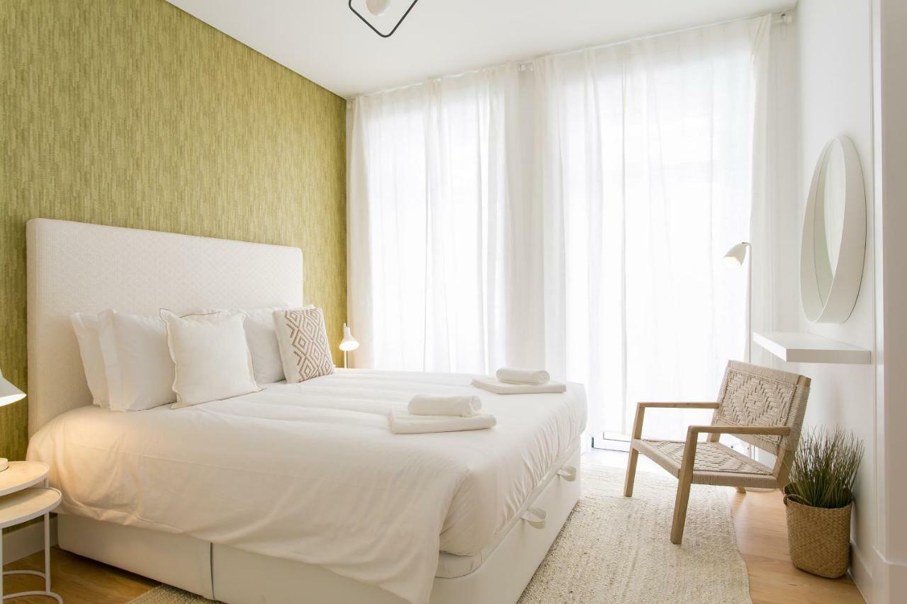 ליסבון Altido Elegant City Deluxe Apartment & Altido Luxurious 3-Bedroom Apt With Terrace In Intendente מראה חיצוני תמונה